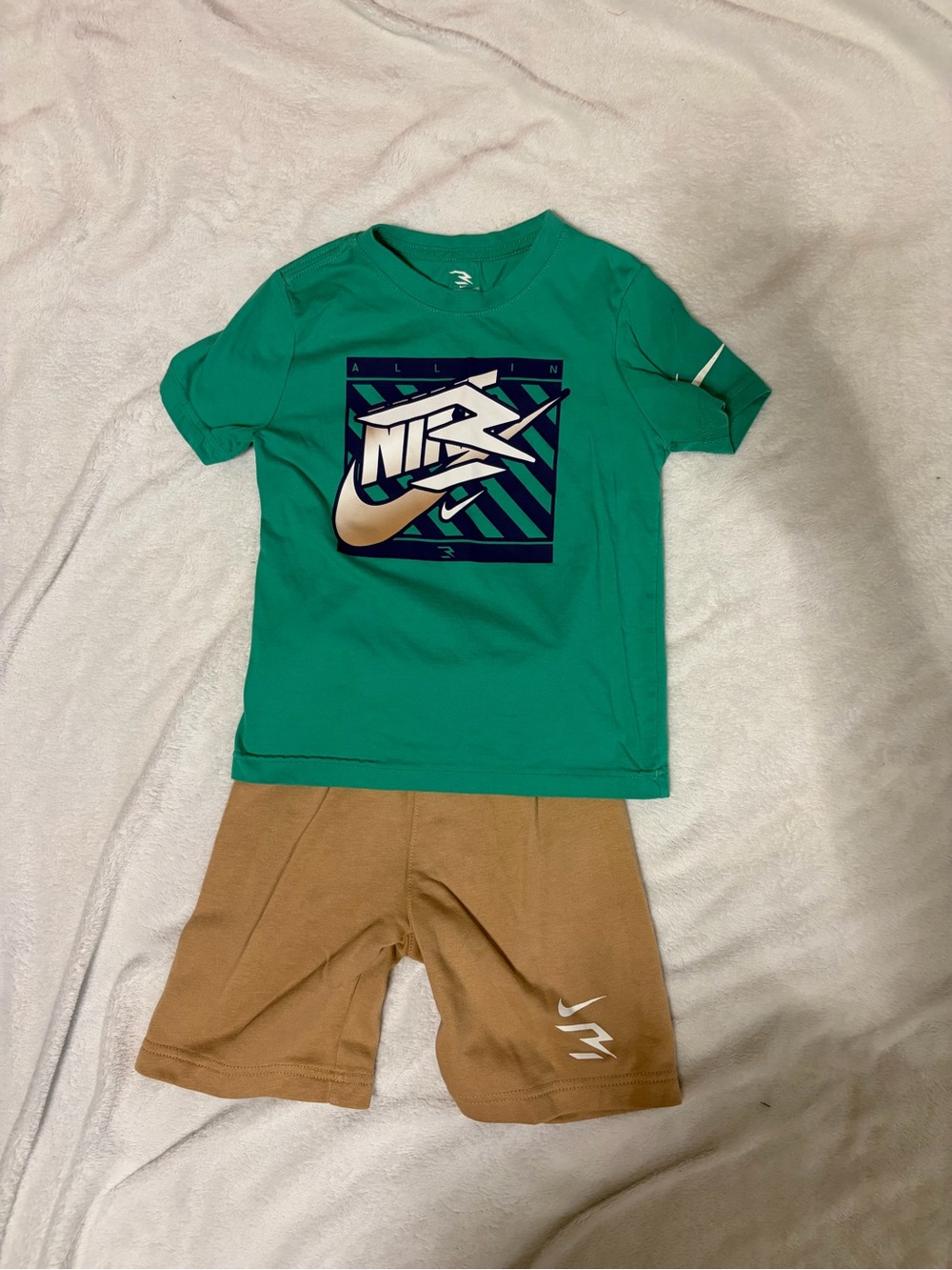 Nike Kids Green Graphic Short-Sleeve Tee and Tan Shorts Matching Set